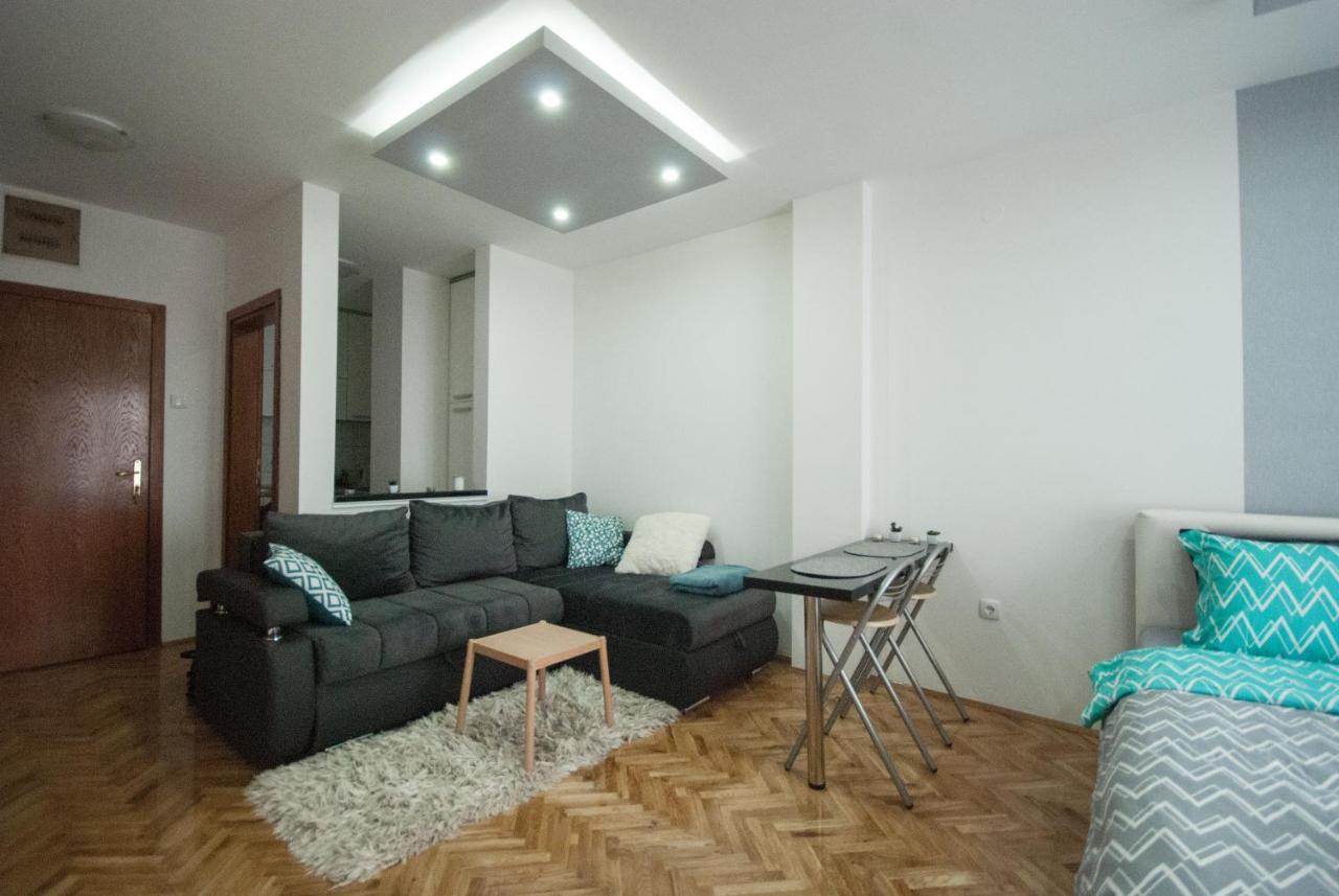 Mm Lux Apartment, *